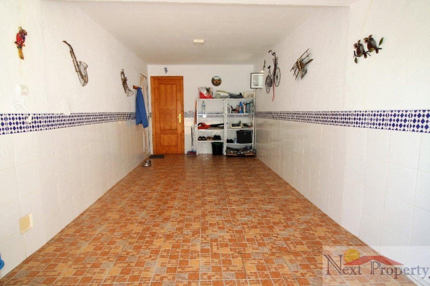 Salgai  txaleta  Torrevieja