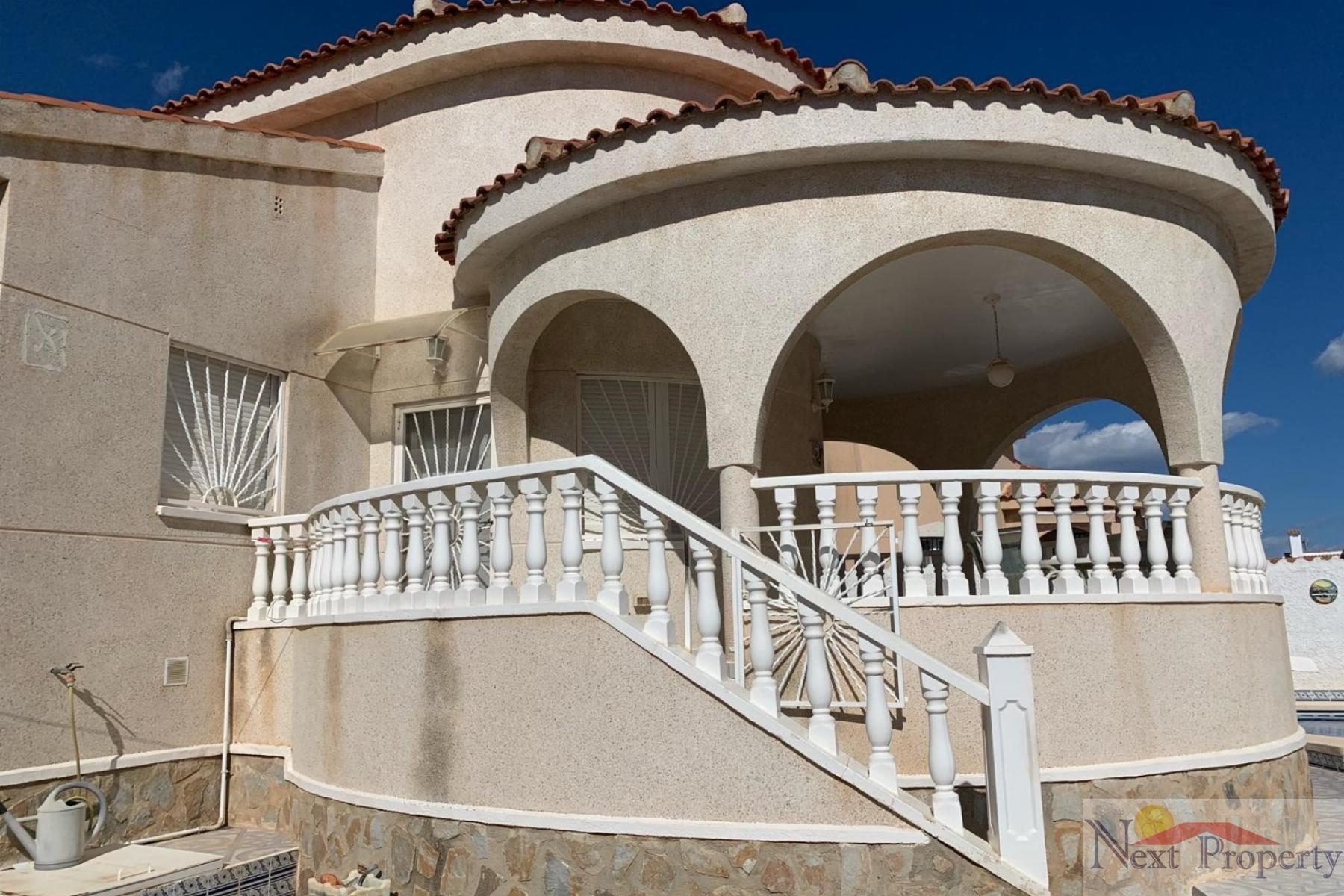 Venta de chalet en Rojales