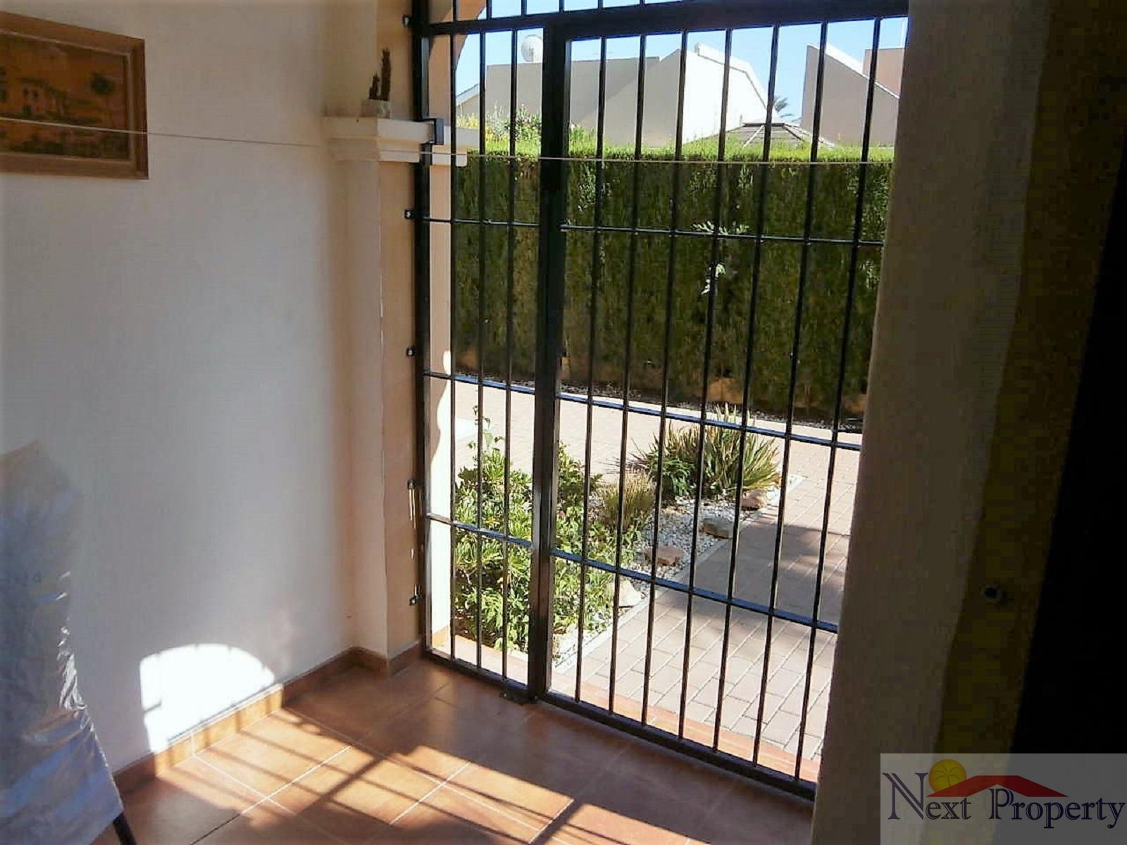 Til salg fra bungalow i Torrevieja