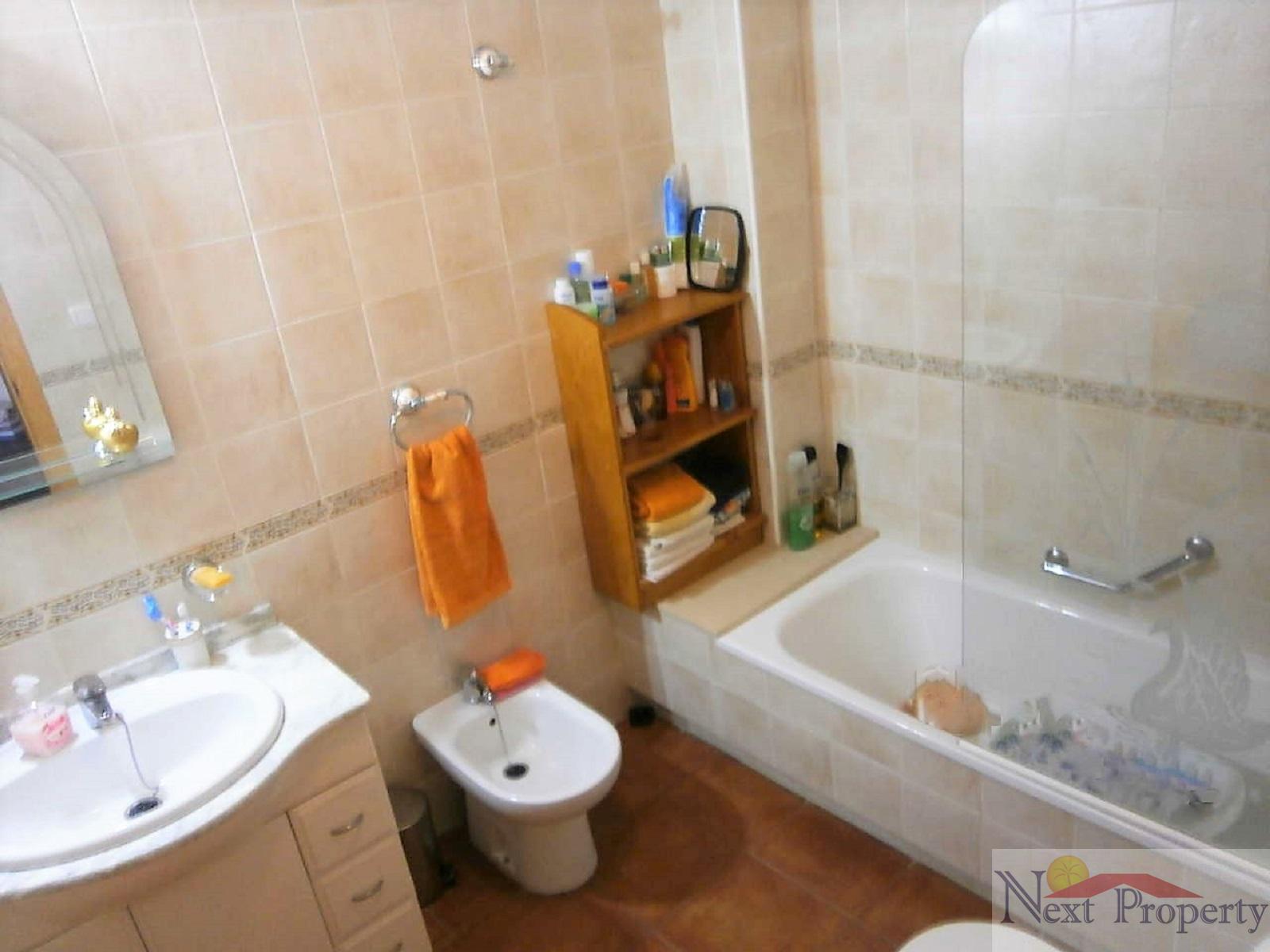 Til salg fra bungalow i Torrevieja
