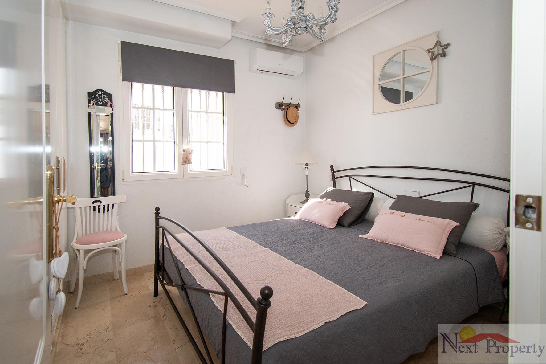 Venta de chalet en Orihuela Costa