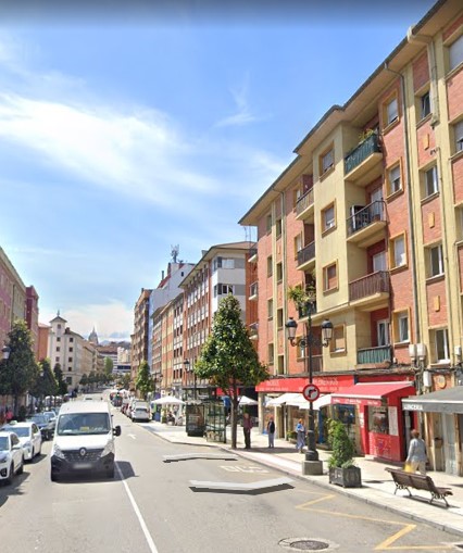 Venta de piso en Oviedo