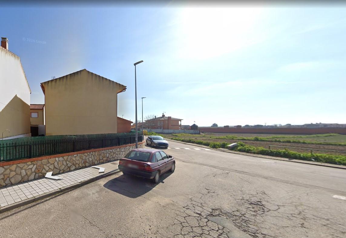 Venta de chalet en Rielves