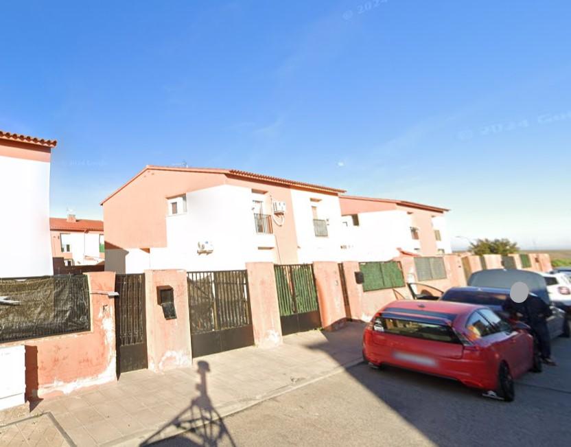 Venta de casa en Novés