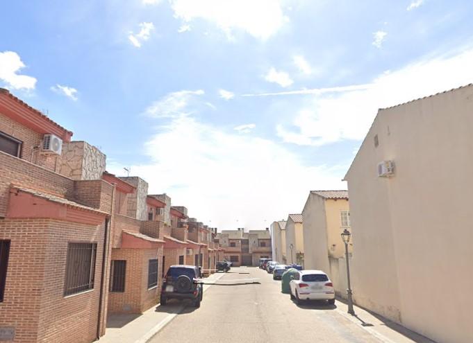 Venta de casa en San Román de los Montes