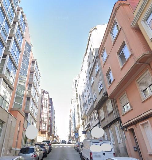For sale of flat in A Coruña
