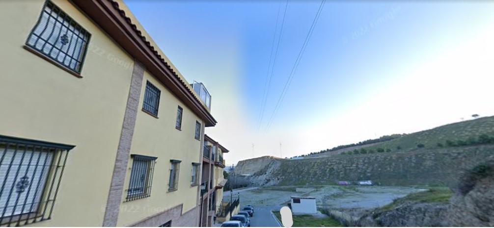 For sale of flat in Cájar