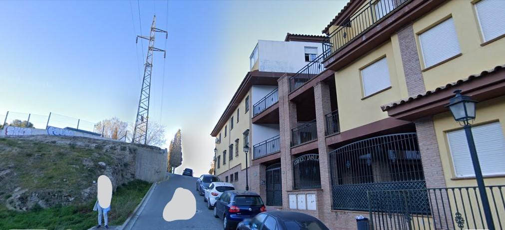 For sale of flat in Cájar