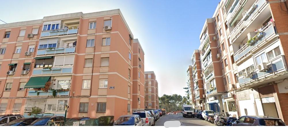 For sale of premises in Madrid