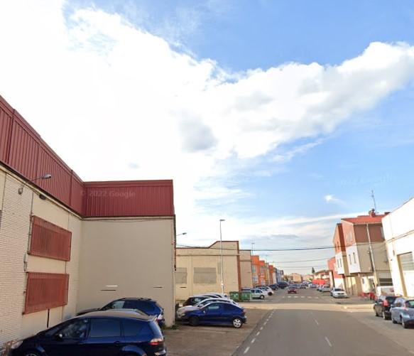 Venta de nave en Santovenia de la Valdoncina