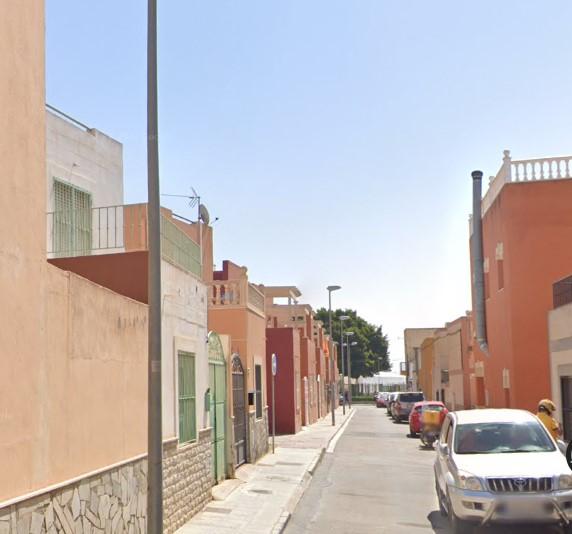 Venta de casa en El Alquián