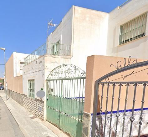 Venta de casa en El Alquián