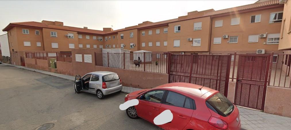 Venta de piso en Yuncler