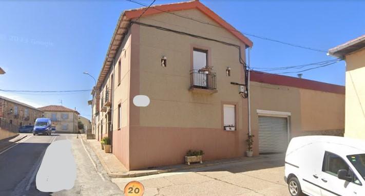 Venta de casa en Palacios de la Valduerna