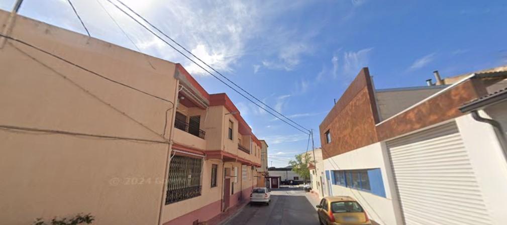 For sale of flat in Salinas