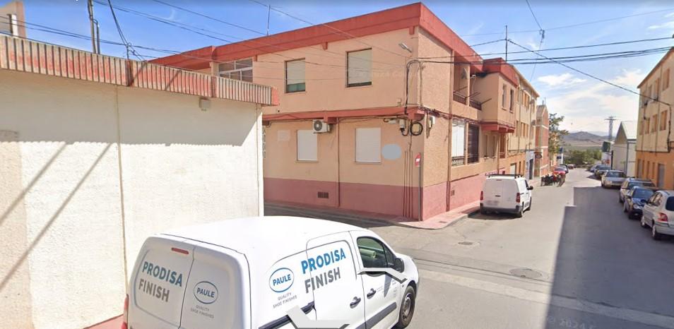For sale of flat in Salinas