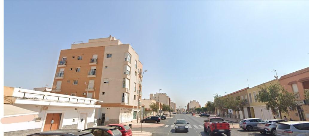 Venta de piso en Roquetas de Mar