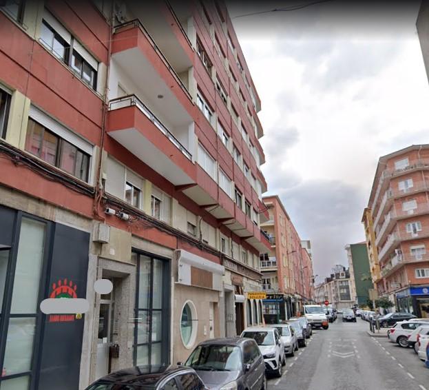 For sale of flat in Torrelavega