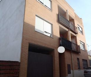 For sale of flat in Camarena
