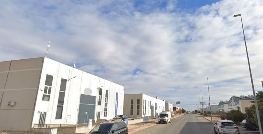 For sale of warehouse in Albacete