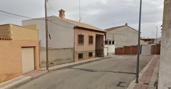 For sale of house in Añover de Tajo