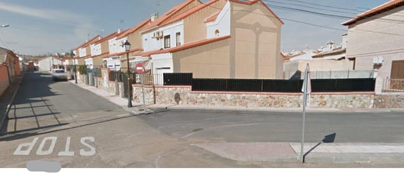 For sale of house in Albarreal de Tajo