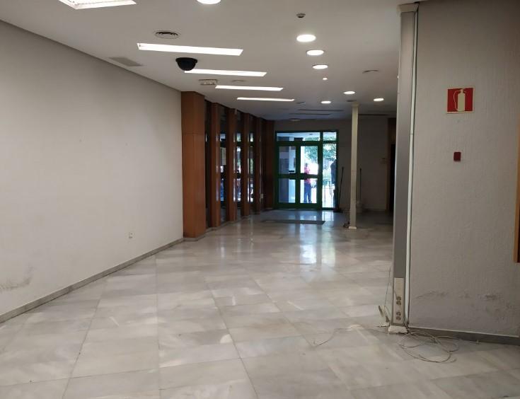 Venta de local en Antequera