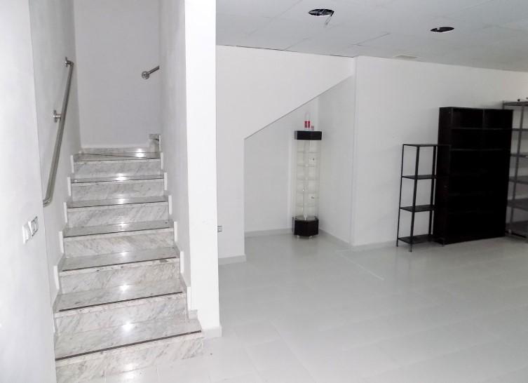 For sale of premises in Málaga