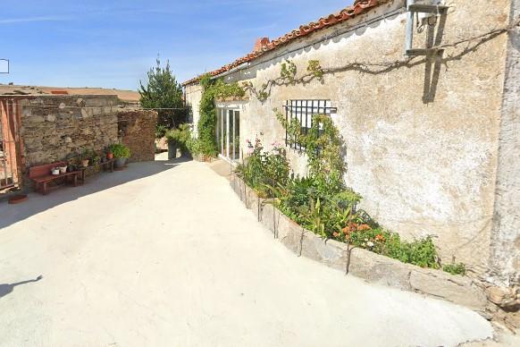 Venta de casa en Pereruela