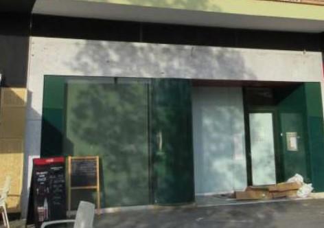 Venta de local en Granada