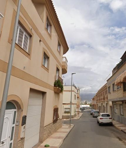 Venta de casa en Roquetas de Mar