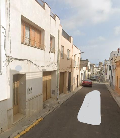 For sale of house in Alcanar