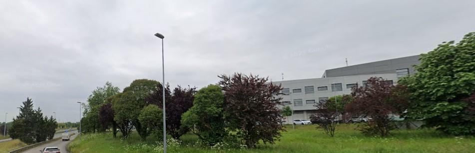 Venta de oficina en Llanera