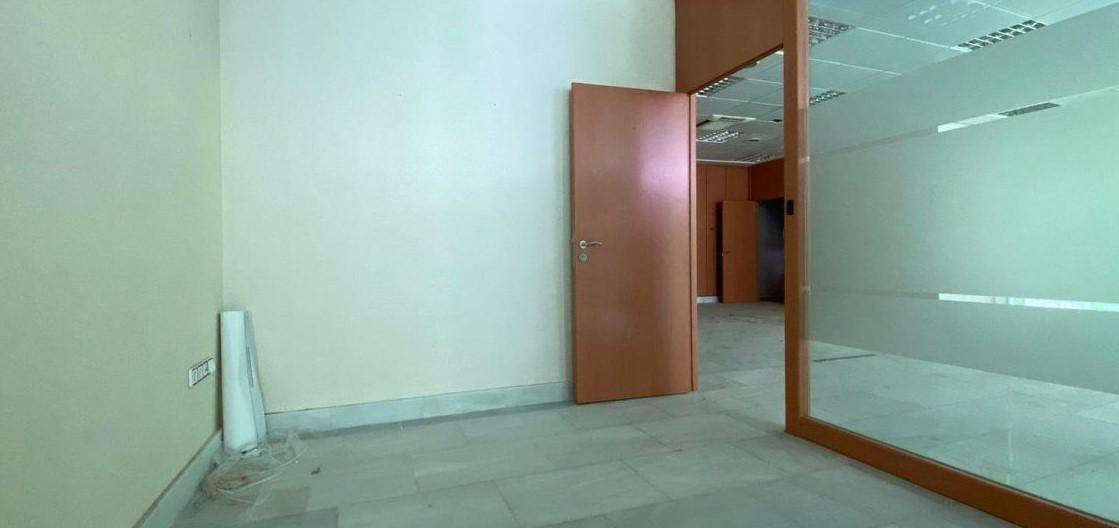 Venta de local en Almería