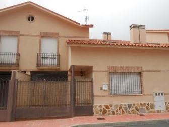 Venta de casa en Alcabón