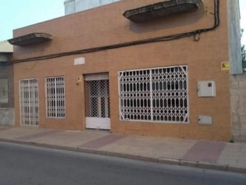 Venta de local en Nonduermas