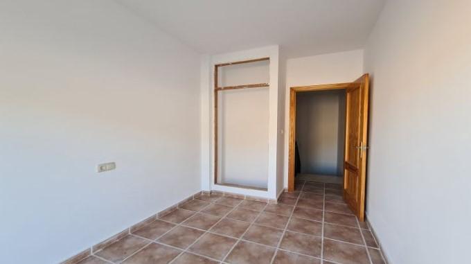 Venta de casa en Macael