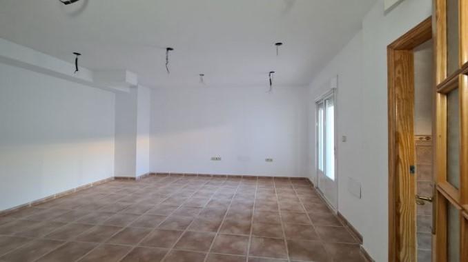 Venta de casa en Macael