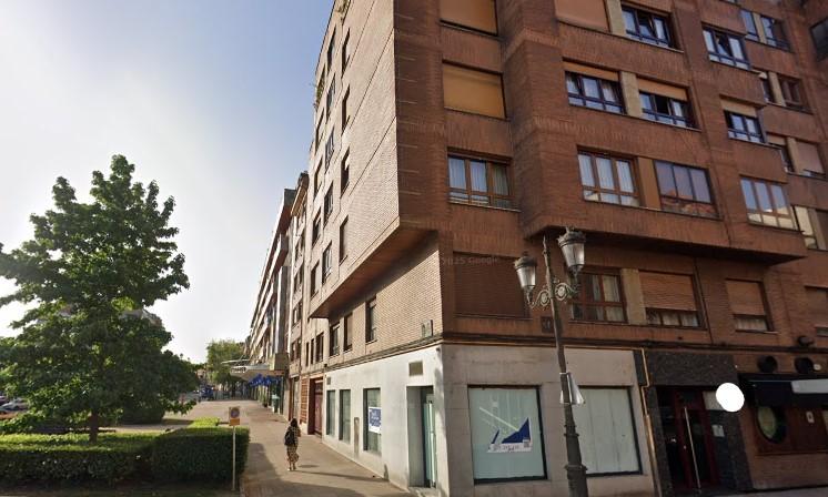 Venta de piso en Oviedo