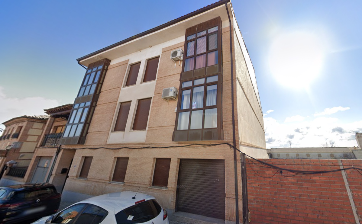 Venta de piso en Magán