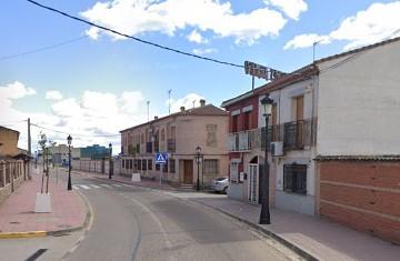 Venta de casa en Cazalegas