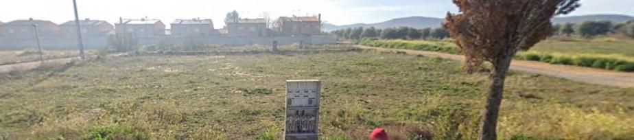 For sale of land in Nambroca