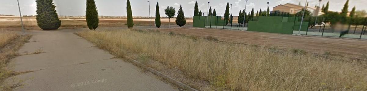 For sale of land in Nambroca