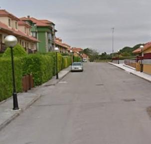 For sale of house in Comillas