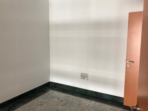 For sale of premises in Córdoba