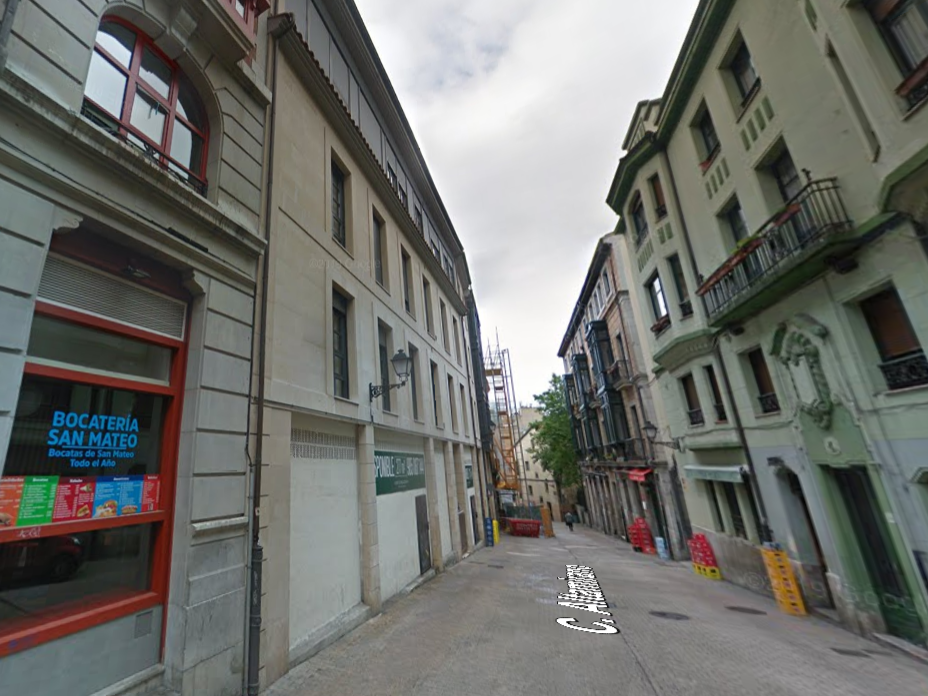 For sale of flat in Oviedo