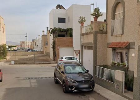Venta de casa en Vícar