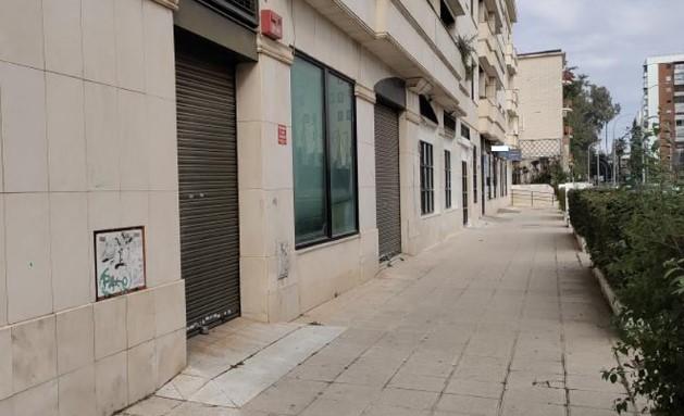 Venta de local en Sevilla
