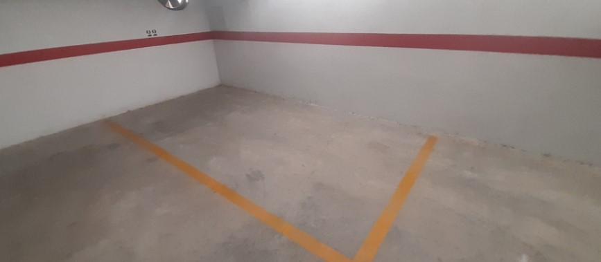 Venta de garaje en Soneja