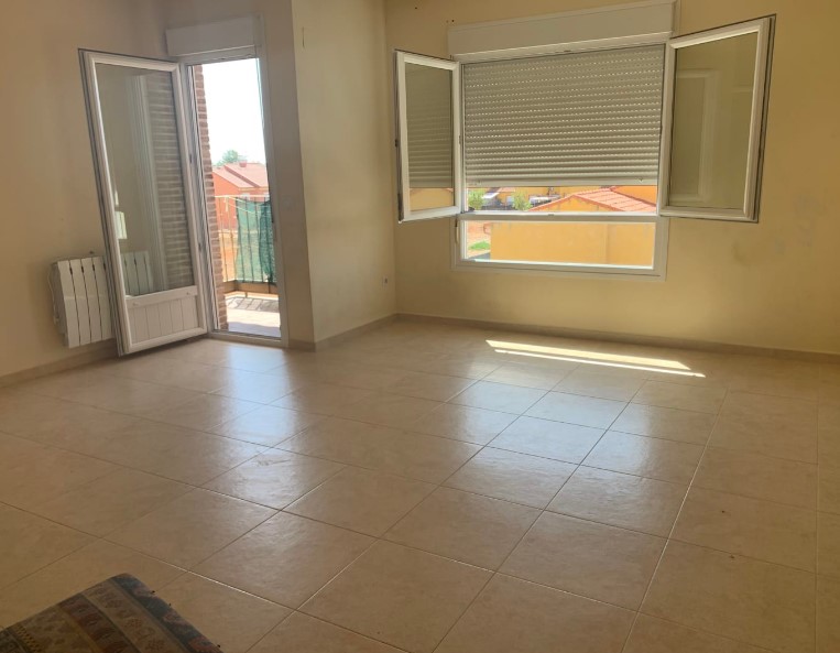 For sale of flat in Magán